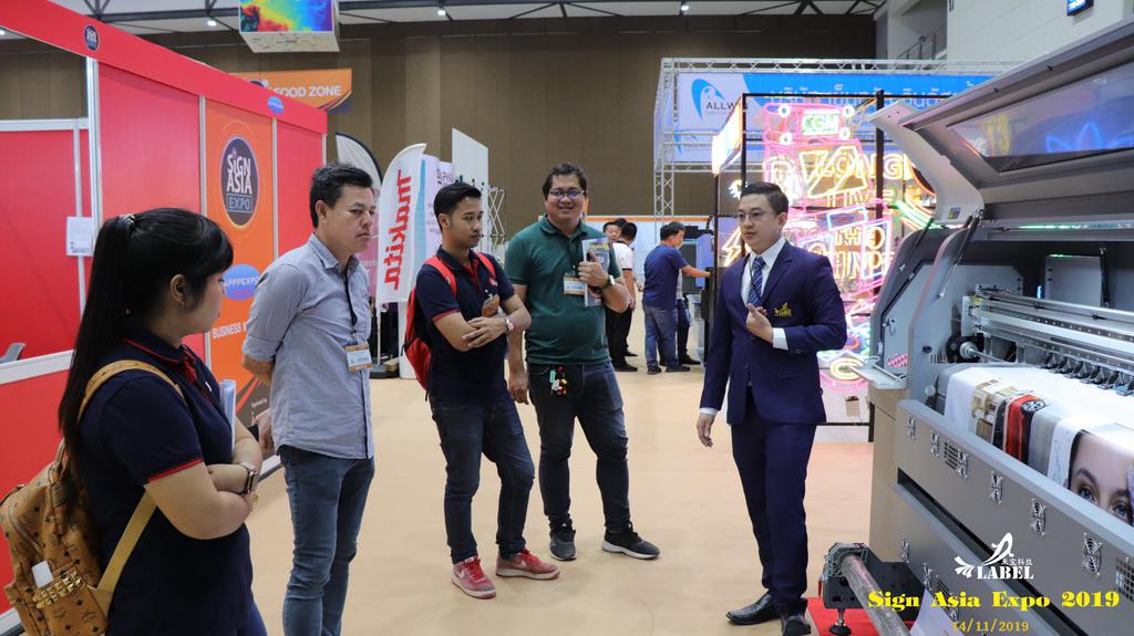 รูปประกอบ วันที่ 2 ของงาน Sign Asia Expo 2019